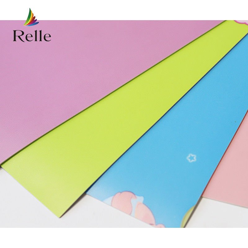 Pavimenti per l'asilo di sicurezza in PVC Pavimenti in vinile colorati per più di 600 tipi