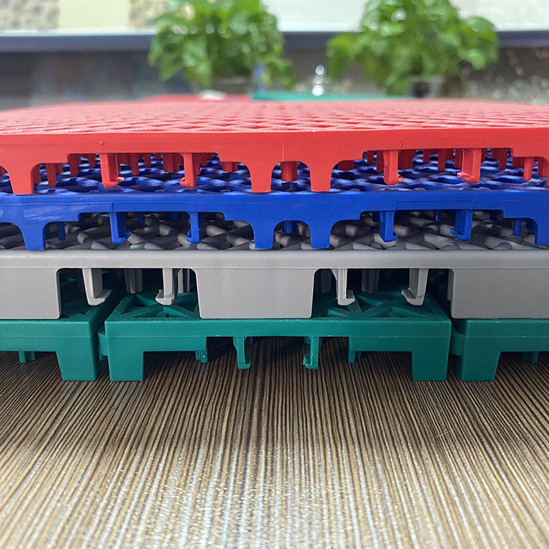 Pavimenti sportivi blu in PP a 3,5 mm, 4,5 mm e 6 mm, piastrelle per sport all'aperto