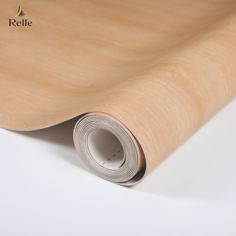 Pavimento in PVC per hotel con design simile al legno larghezza 2m 79